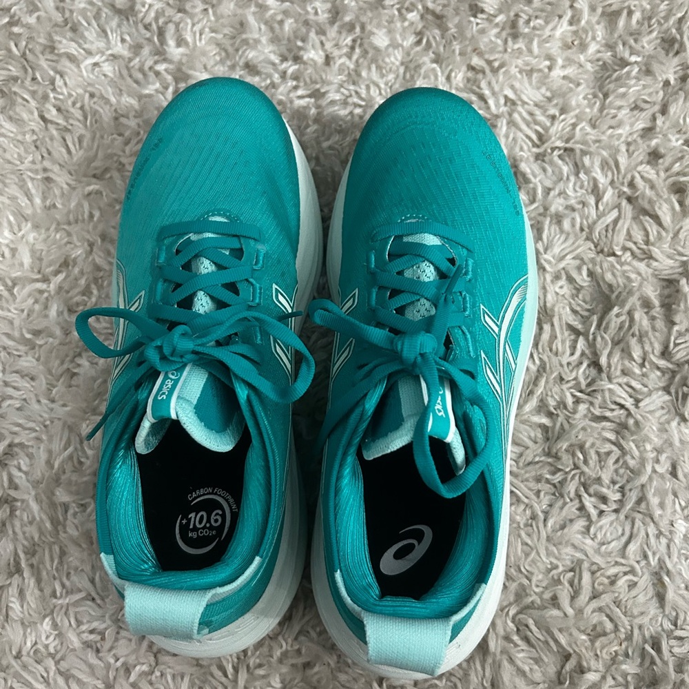 Women’s asics shoes